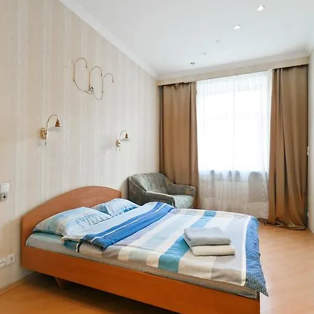 Arenda Apartments - Ulianovskaya Str.32 Apartment *