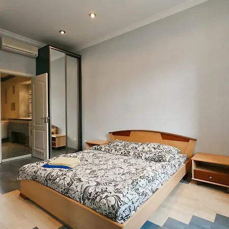 Arenda Apartments - Ulianovskaya Str.32 Apartment Minsk